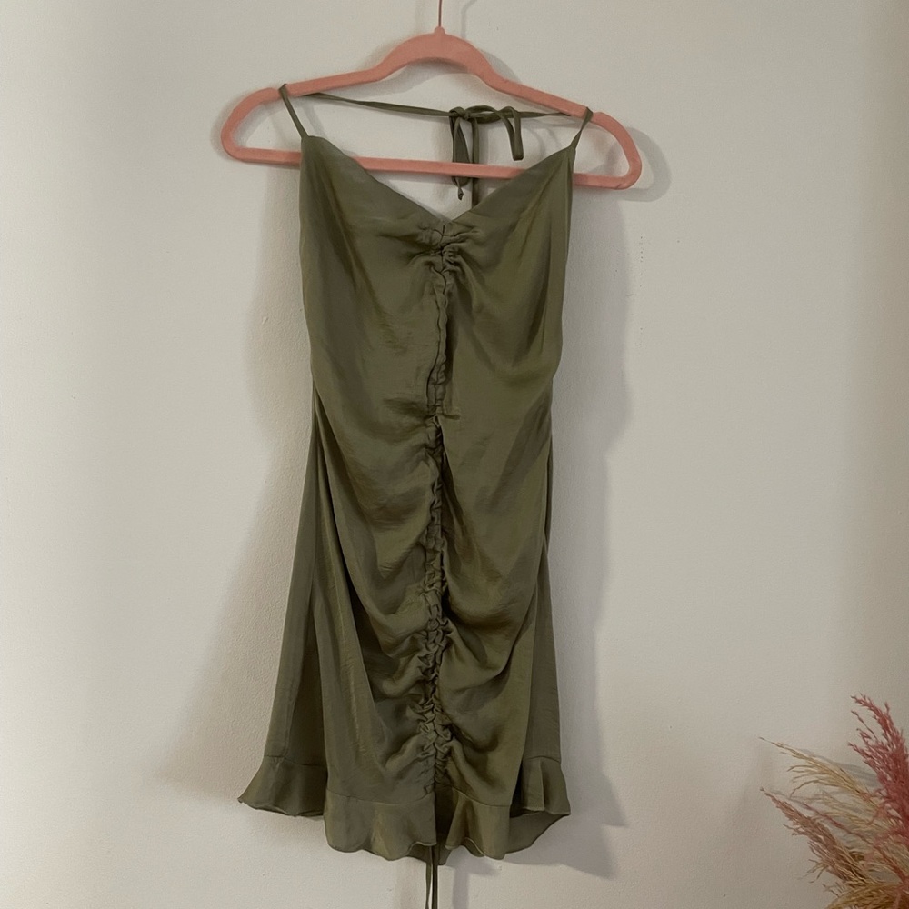 Princess polly US Size 4. Never worn! Perfect dress for warm weather!